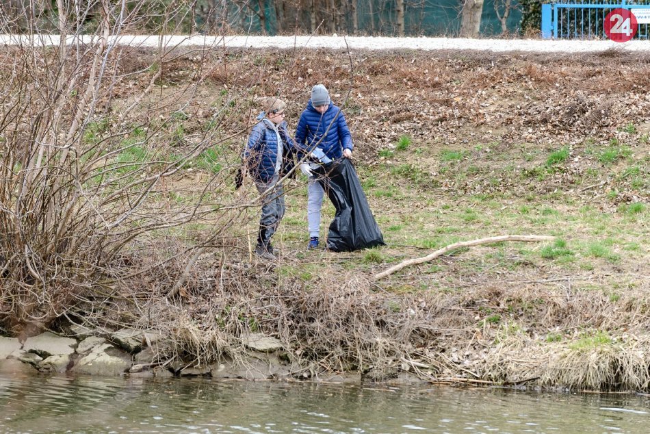 Ilustračný obrázok k článku Chcete spraviť niečo pre Nitru? Zapojiť sa môžete do čistenia brehov rieky