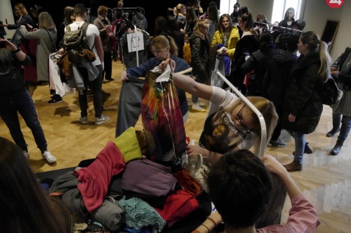 Ilustračný obrázok k článku V srdci Slovenska prebehne SWAP: Oblečenie si môžete prísť VYMENIŤ aj KÚPIŤ