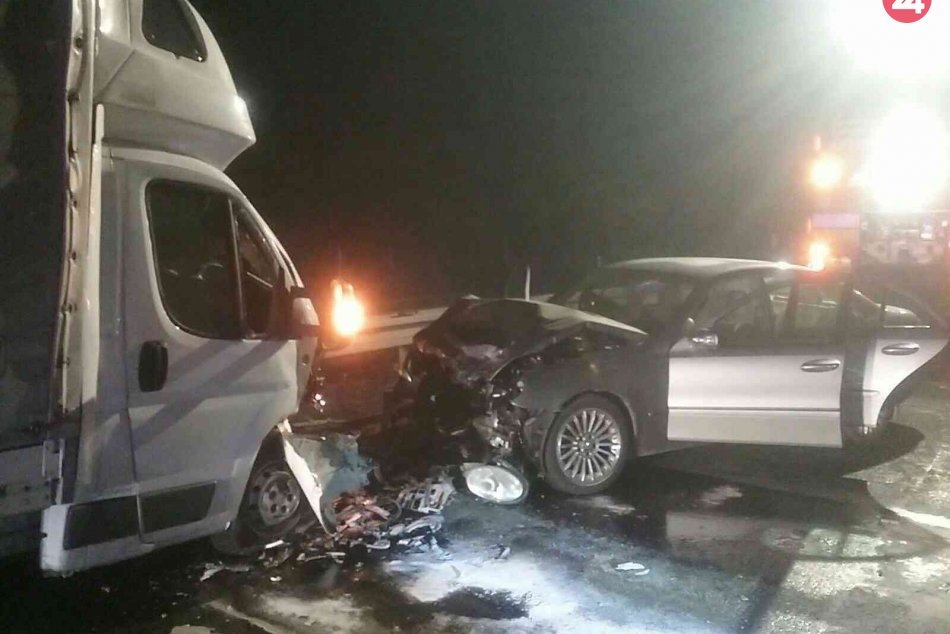 Ilustračný obrázok k článku Hromadné nehody spôsobili uzavretie diaľnice D1 z Prahy do Brna