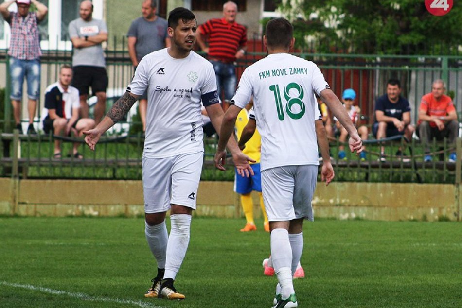 Ilustračný obrázok k článku Dobrá správa pre fanúšikov futbalu v Nových Zámkoch: FKM by malo 3. Ligu udržať