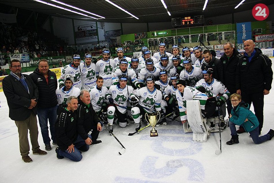 Ilustračný obrázok k článku Chcú pomáhať tým, čo to potrebujú: Hokejový klub zo Zámkov zakladá dobročinnú nadáciu