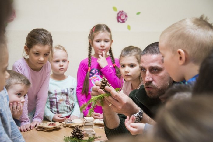 Ilustračný obrázok k článku Dôležité termíny pre rodičov: Zápisy do materských škôl v Trenčíne sú známe