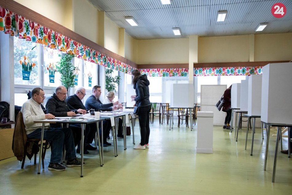 Ilustračný obrázok k článku VOĽBY preskúšajú náš intelekt: Lístky budú FAREBNÉ, dávajte dobrý pozor ako a čo KRÚŽKUJETE!