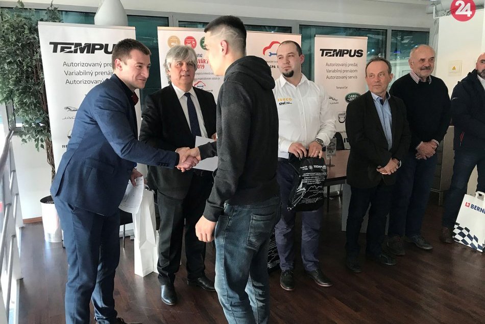 Ilustračný obrázok k článku Víťazom oblastného kola súťaže Autoopravár Junior 2019 je Košičan Marián Straka zo SOŠ automobilovej