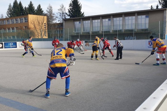 Ilustračný obrázok k článku O víťazovi základnej časti rozhodne až záver: Výsledky Prešovskej hokejbalovej ligy