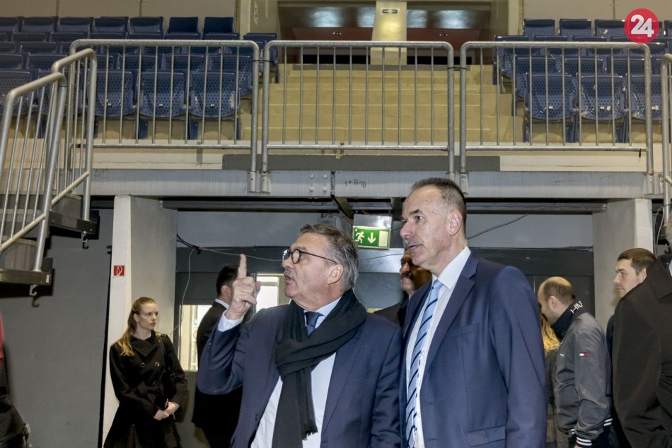 Ilustračný obrázok k článku Prezident IIHF prišiel na Slovensko: Skontroloval prípravy na hokejový šampionát