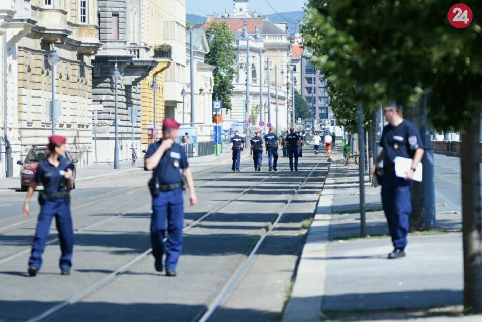 Ilustračný obrázok k článku Autobus zo Slovenska havaroval v Budapešti: Dvaja ľudia sú zranení