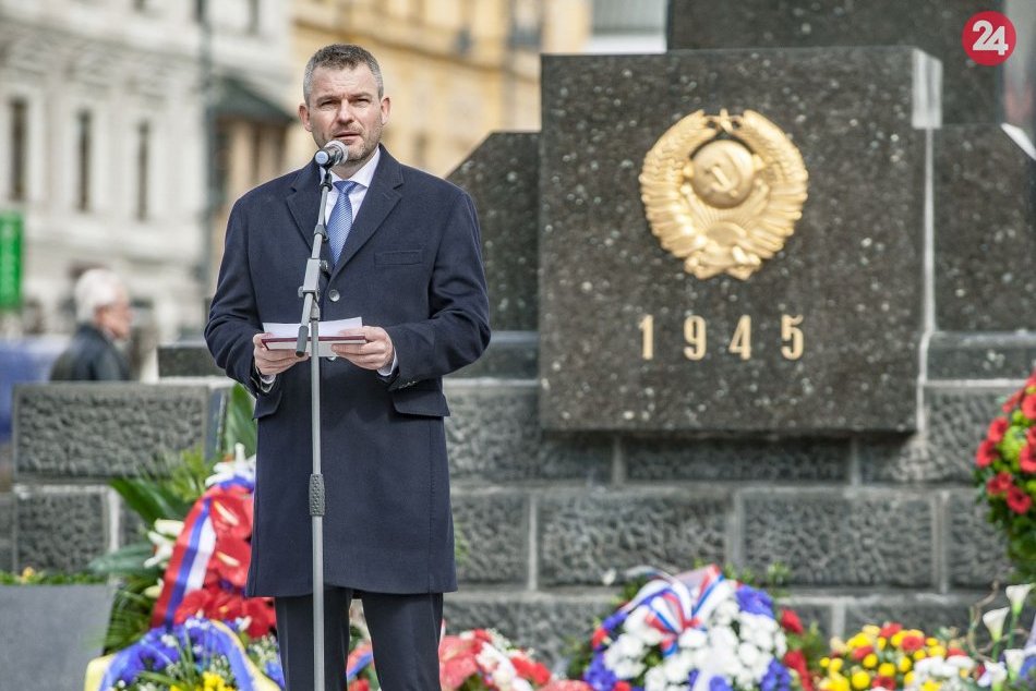 Ilustračný obrázok k článku Oslobodenie Bystrice pred 74 rokmi si pripomenuli aj pamätníci. Pellegrini vyjadril znepokojenie