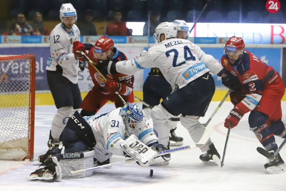 Ilustračný obrázok k článku Nitra úspešná v prvom zápase semifinále: Hetrikom rozhodol Blackwater, FOTO