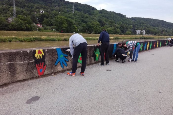 Ilustračný obrázok k článku Sme mestom dobrovoľníctva. Tak sa zapojte do jarných dobrovoľných akcií