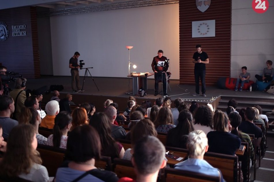 Ilustračný obrázok k článku Bystričania neprídu o jedno z obľúbených podujatí: Konať sa bude online