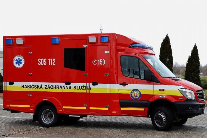 Ilustračný obrázok k článku Trenčianski hasiči dostali nové auto: Pozrite tú parádu, FOTO