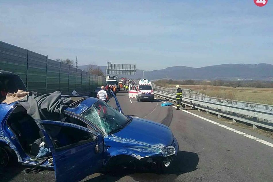 Ilustračný obrázok k článku Tragická nehoda na R1 pri Žiari si vyžiadala ľudský život: FOTO z miesta