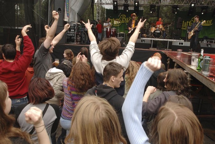 Ilustračný obrázok k článku Zábava cez prvoaprílový týždeň bude gradovať: Čo sa koná v Považskej a okolí?