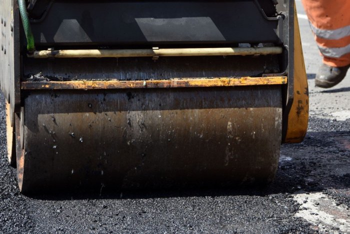 Ilustračný obrázok k článku Mesto tento rok obnoví viaceré ulice a chodníky: O aké lokality ide?