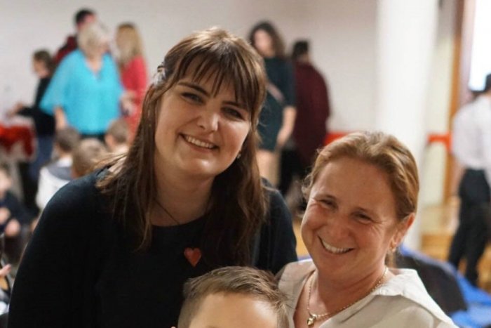 Ilustračný obrázok k článku Krásne slová žiakov z Považskej: Ich triedna Evka s nomináciou v známej ankete