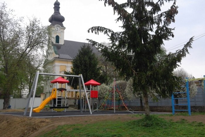 Ilustračný obrázok k článku Močenčanom dokončujú multiihrisko: Zabavia sa deti aj dospelí, FOTO