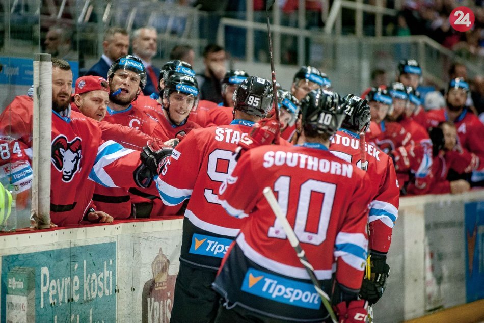 Ilustračný obrázok k článku Barani majú výborne našliapnuté za titulom. Nitru zdolali aj v 2. finálovom zápase, FOTO