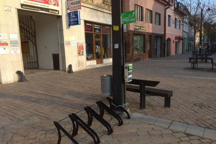 Ilustračný obrázok k článku Zaujímavá novinka v Mikuláši: V centre pribudnú nabíjacie miesta pre elektrobicykle