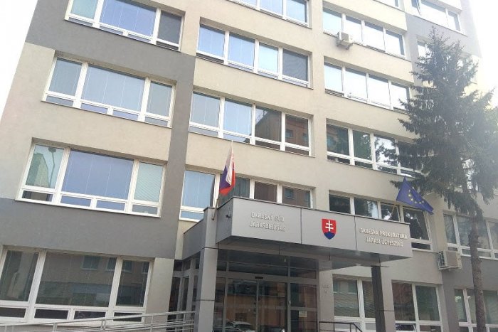 Ilustračný obrázok k článku Evakuácia okresného súdu v Zámkoch: Anonym nahlásil bombu