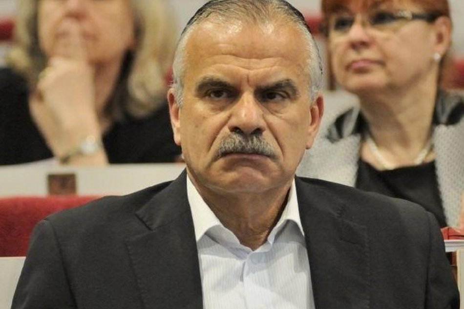 Ilustračný obrázok k článku Bývalý riaditeľ Domu seniorov Ján Valko si v priestoroch inštitúcie urobil poľovnícky sklad