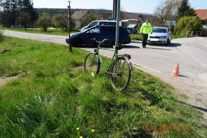 Ilustračný obrázok k článku Nehoda z nášho okresu na FOTKÁCH: Opitý vodič (49) zrazil muža (71)!