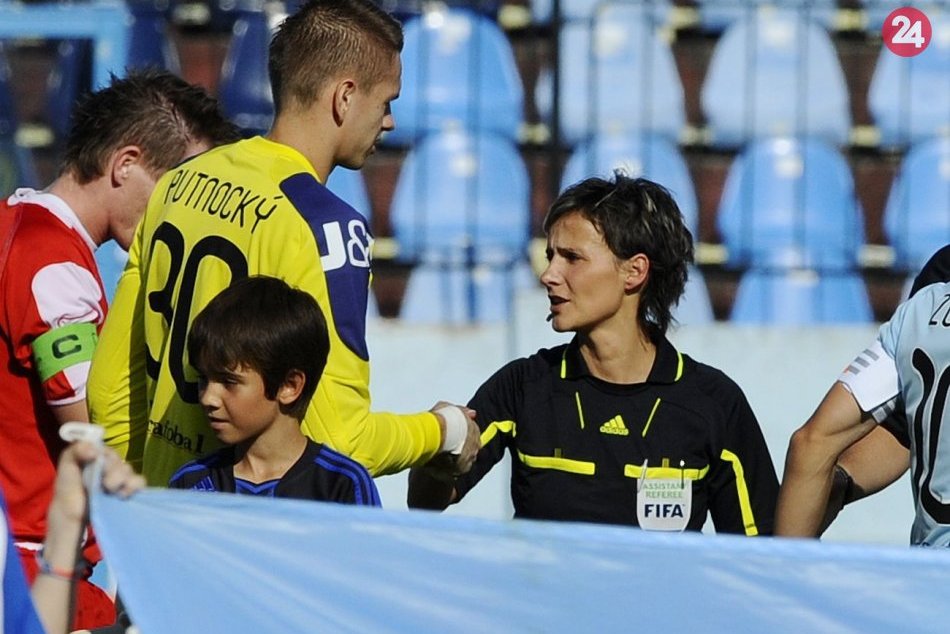 Ilustračný obrázok k článku Obrovská pocta: Slovenská futbalová rozhodkyňa sa zúčastní MS žien vo Francúzsku