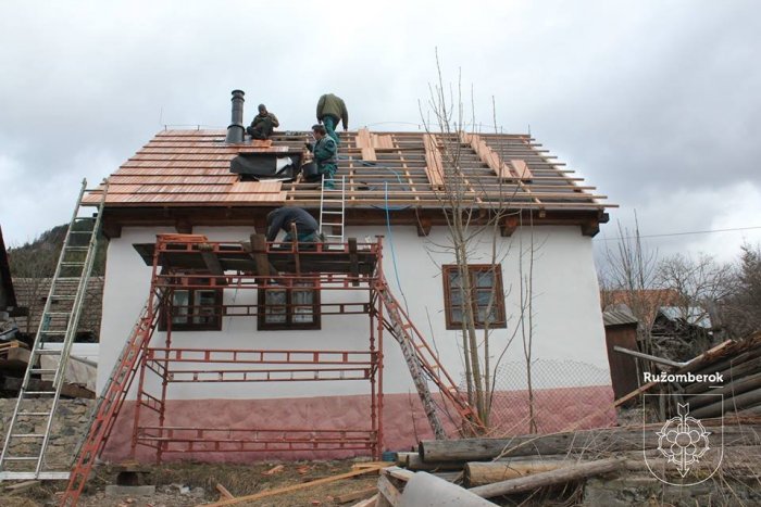 Ilustračný obrázok k článku Veľká inovácia hasičských zbrojníc v Ružomberku: Tieto budovy sa dočkali rekonštrukcie