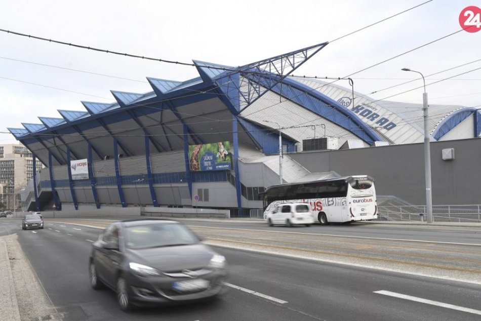 Ilustračný obrázok k článku Ako ovplyvní hokejový šampionát dopravu v meste? Vodičov čakajú rôzne obmedzenia