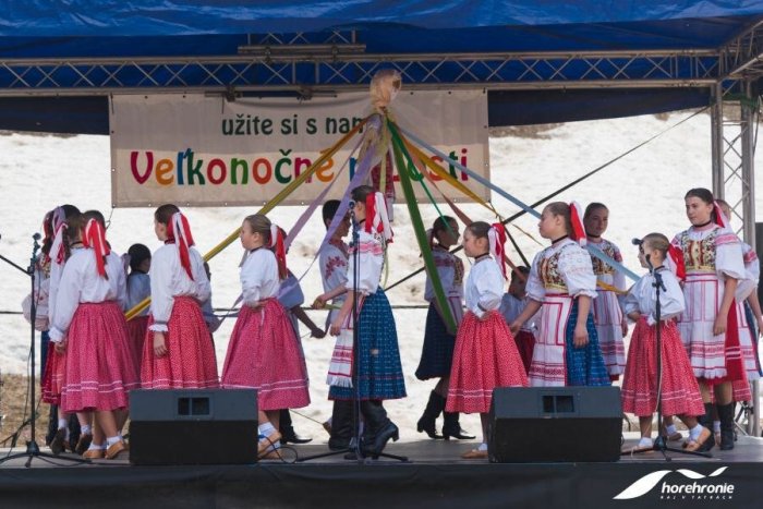 Ilustračný obrázok k článku FOTO: Veľkonočné radosti v Mýte pod Ďumbierom si vychutnalo dvetisíc návštevníkov