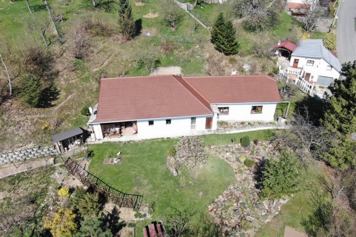 Ilustračný obrázok k článku Rodinný dom v Kremnici na predaj za 123 000 eur, FOTO a VIDEO