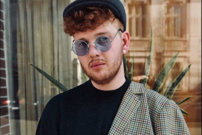 Ilustračný obrázok k článku Jakub Pružinský z Považskej: Zažiaril v SuperStar a už aj prvým singlom, VIDEO