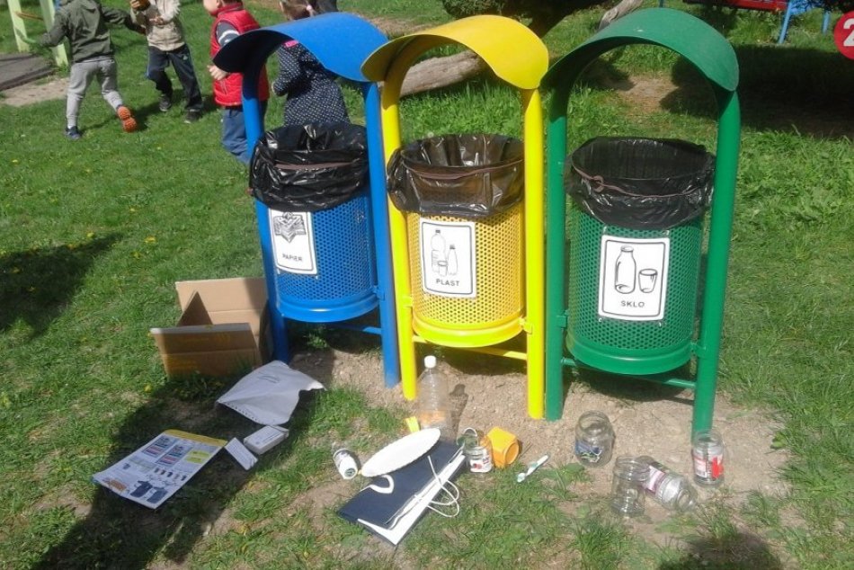 Ilustračný obrázok k článku Michalovce sú úspešné v triedení zberu: Mesto získalo takýto certifikát