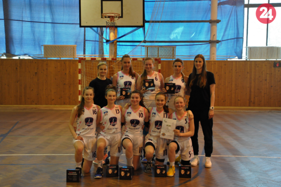 Ilustračný obrázok k článku 150 tímov z celej Európy na basketbalovom turnaji: V Ostrave sa Popradčankám darilo