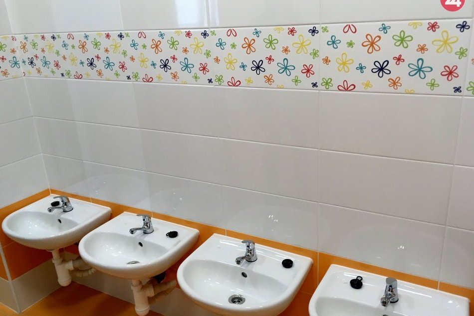 Ilustračný obrázok k článku Malí Bystričania pôjdu do krajšieho. Nového šatu sa dočkajú ďalšie materské školy