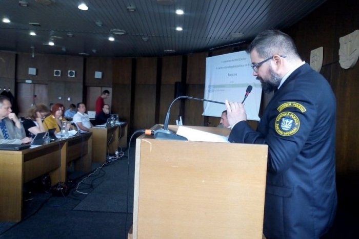 Ilustračný obrázok k článku Dobré správy spod Kortíny: Mestskí policajti majú pod kontrolou dôležitú vec