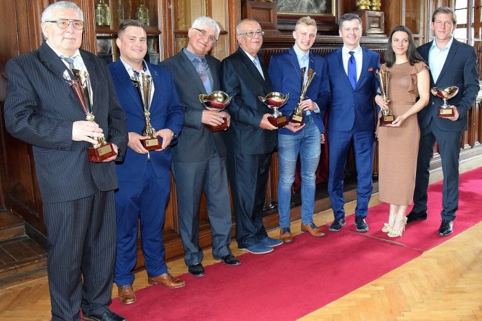 Ilustračný obrázok k článku Toto sú oni: Humenčania, ktorí si prevzali športové ocenenia za rok 2018