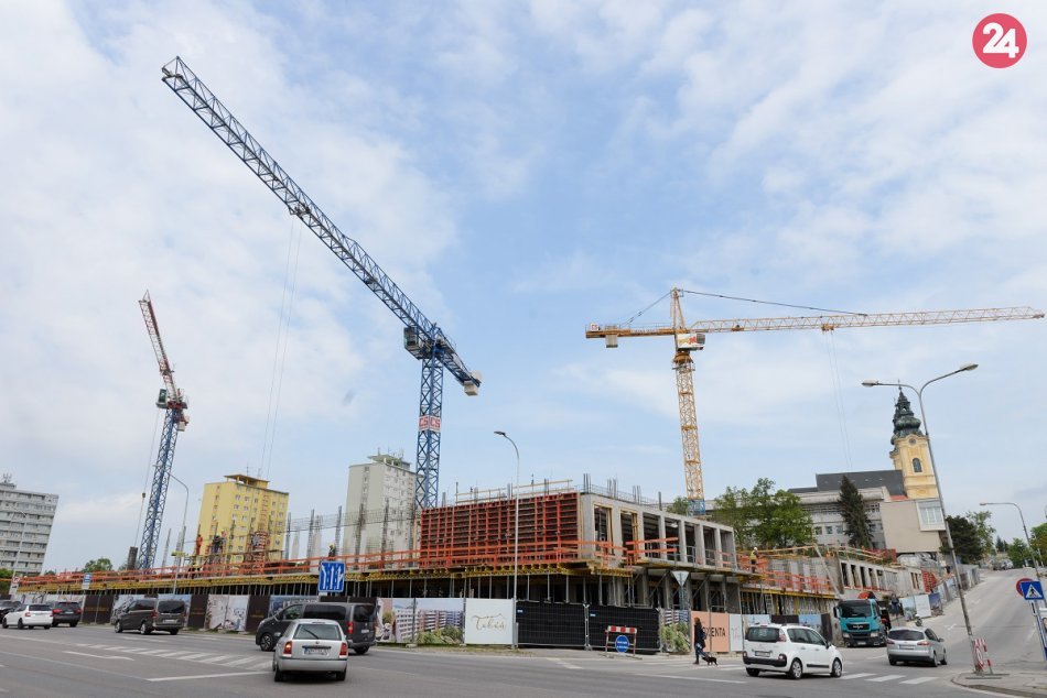 Ilustračný obrázok k článku Chodník na Štúrovej bude uzavretý do konca roka 2020: Dôvodom je výstavba