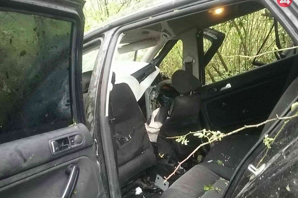 Ilustračný obrázok k článku Vážna nehoda pri Považskej: Cestu uzavreli, zasahoval aj vrtuľník, FOTO