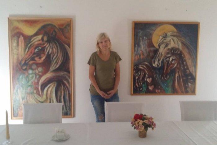 Ilustračný obrázok k článku Správa pre milovníkov umenia: V topoľčianskom zámku nájdete novú výstavu obrazov