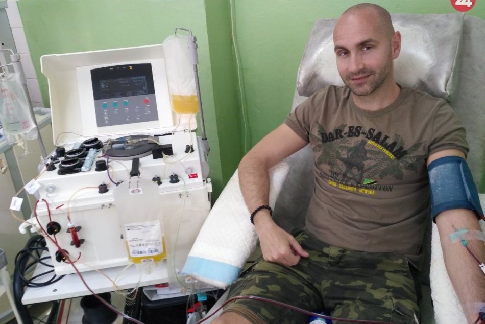 Ilustračný obrázok k článku Sedemdesiatsedem statočných: Spartakovci darovali červeno-čírnu krv