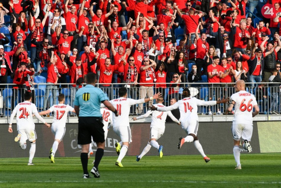 Ilustračný obrázok k článku Spartak si o Superpohár zahrá so Slaviou: Letnú prípravu začne už čoskoro