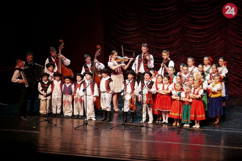 Ilustračný obrázok k článku Galaprogram ku krásnemu jubileu: ZUŠ Moyzesa oslávila svojich 160 rokov, FOTO