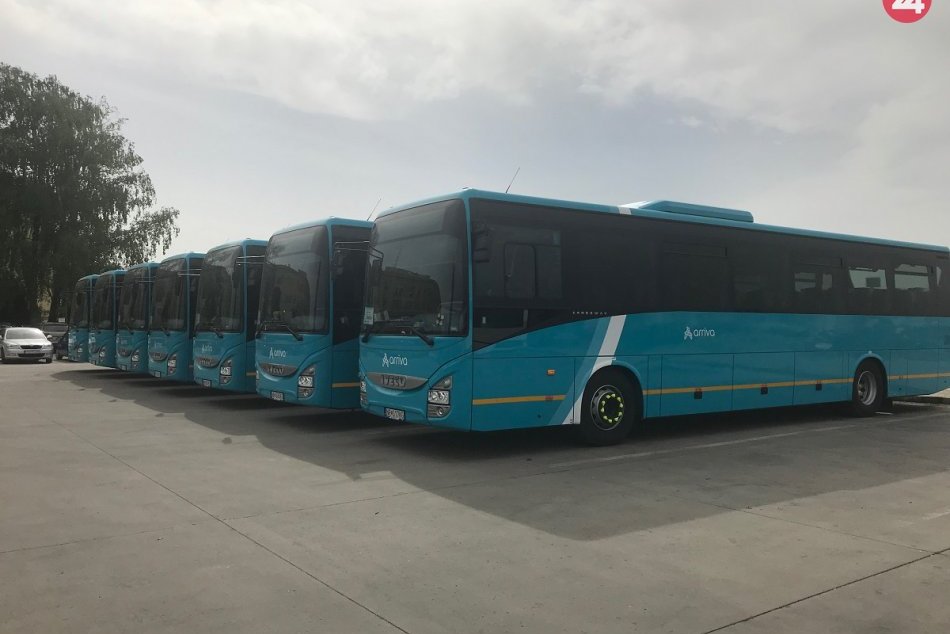 Ilustračný obrázok k článku Ceny pohonných hmôt raketovo stúpajú: Zvýši kraj cestovné v prímestskej doprave?