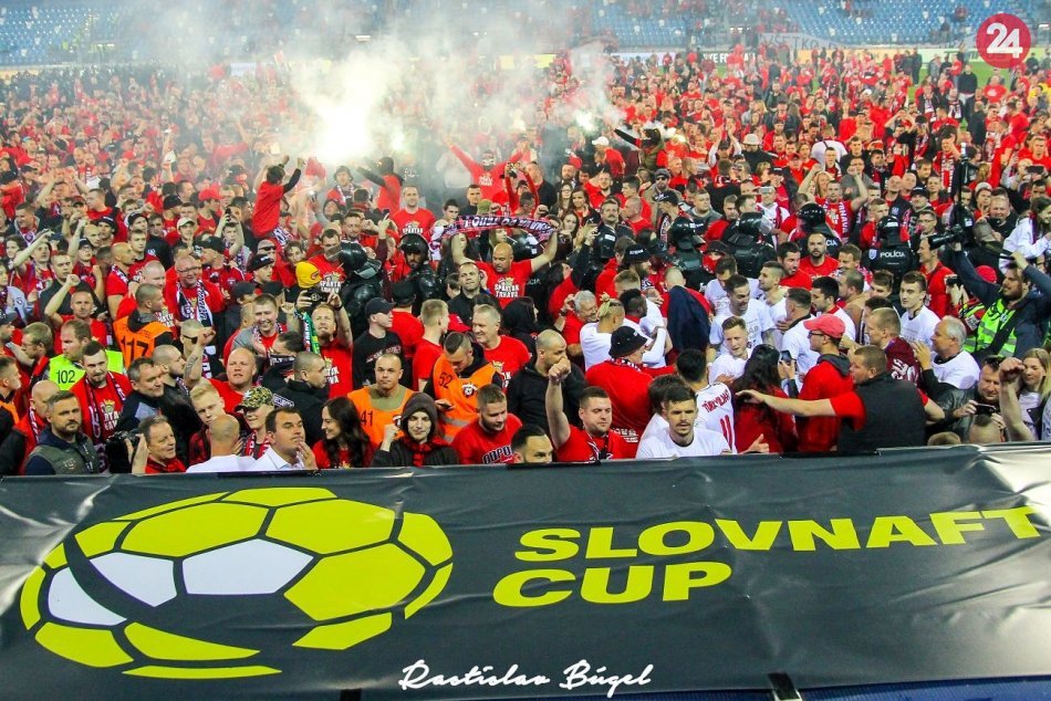 Ilustračný obrázok k článku Čakajú nás považské derby: Bystričania sa však neprihlásili, majú iné ciele