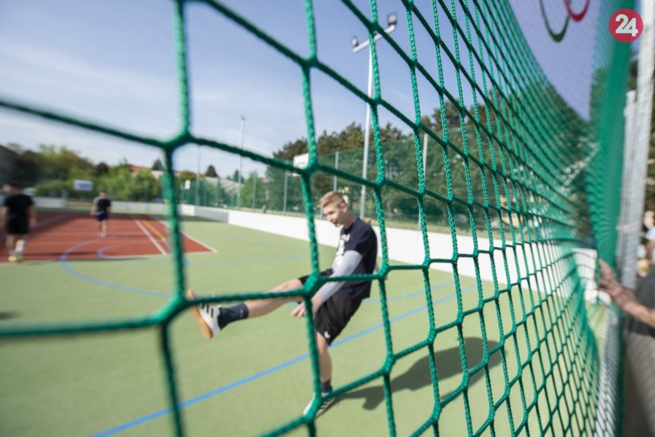 Ilustračný obrázok k článku Športovanie na ihrisku? Pre Revúčanov nemáme dobré správy