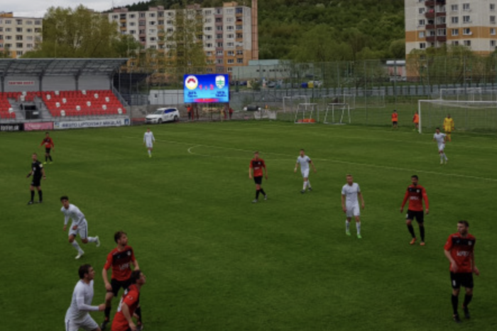 Ilustračný obrázok k článku Dochádza na jar Tatranu dych? Liptáci nestačili na Skalicu