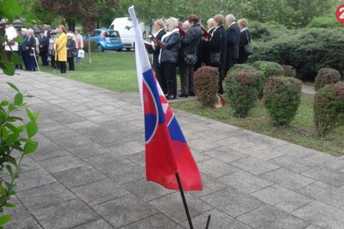 Ilustračný obrázok k článku V mestách budú 8. mája ZHROMAŽDENIA: Kým Fico bude v Moskve, my DOMA, odkazuje opozícia