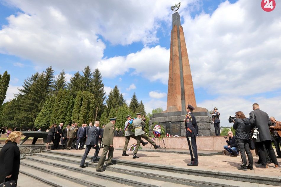 Ilustračný obrázok k článku Vojenský cintorín vo Zvolene obnovia. Státisíce eur chcú vynaložiť aj Rusi