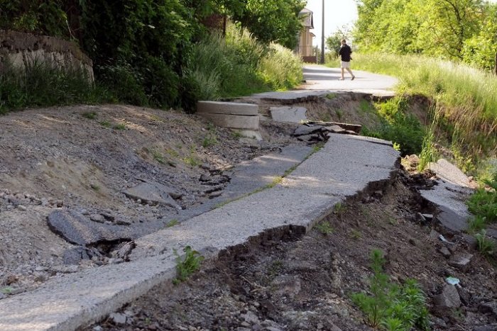 Ilustračný obrázok k článku Úrady registrujú deväť svahov, ktoré sa môžu zosunúť. Patria sem aj lokality Košíc